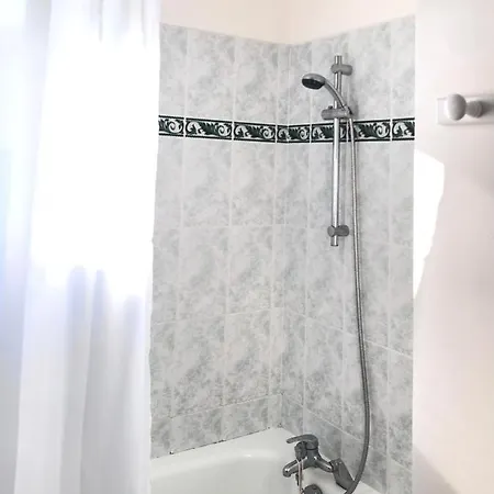 בית נופש Maison De Proche De La *